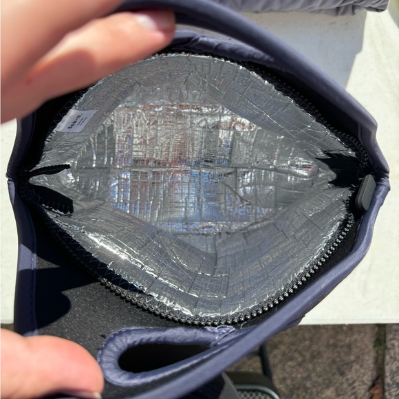 Sok It 1.5 Gal Multiuse Zodiac Lunch Tote - Picture 4 of 5